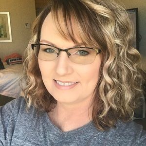 Meet your Posher, Kristine